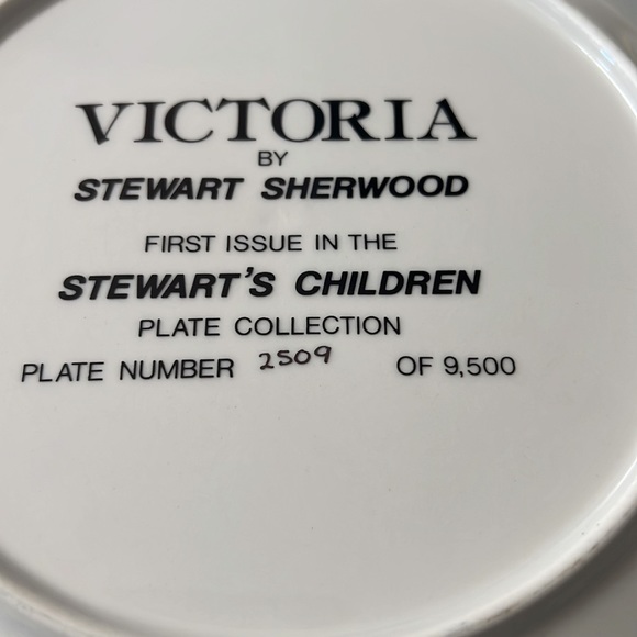 Stewart Sherwood VICTORIA Plate 1st Issue In Stewart's Children Collection Mint - Picture 4 of 5